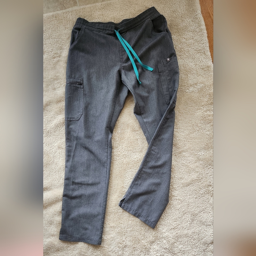 Figs Yola Skinny scrub pants size M